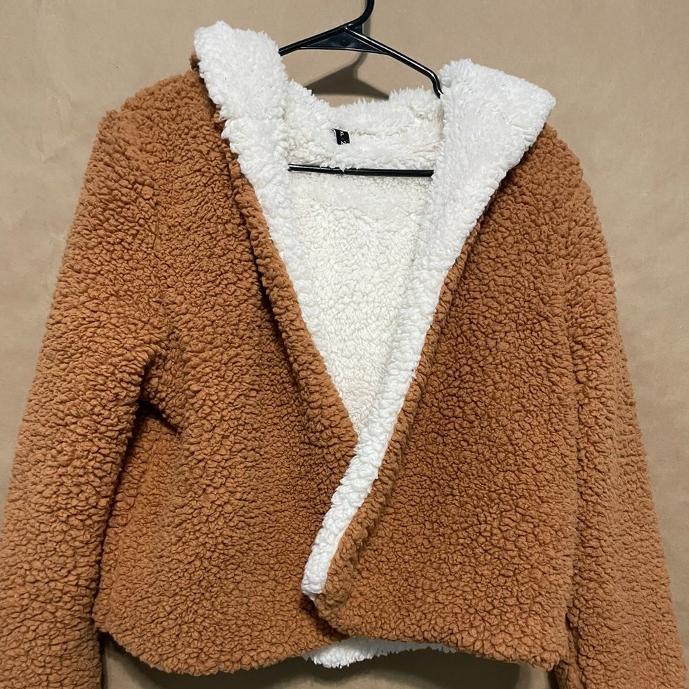 Zaful Hooded Sherpa Jacket, Women's Size Medium